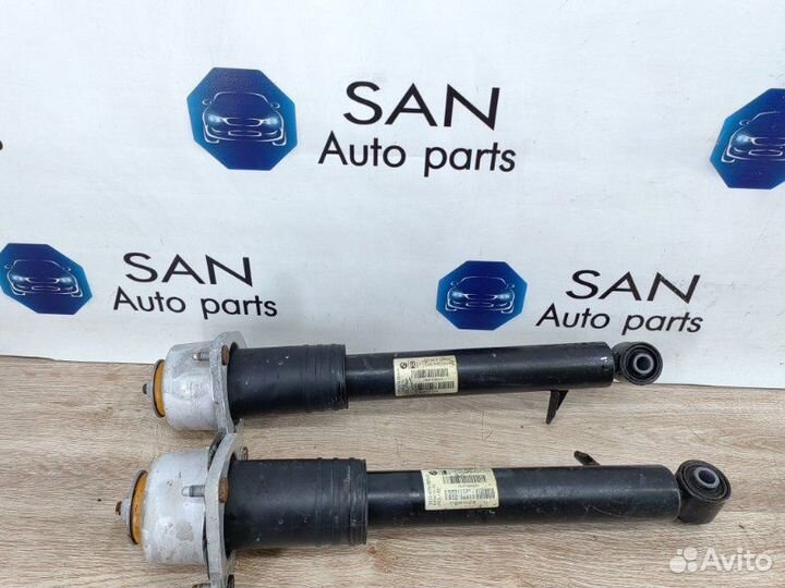 Стойка задняя Bmw X5 E70 N62B48 2007