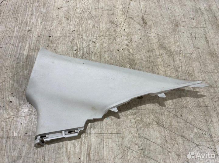 Обшивка стойки правая Mazda 3 BM 2013-2018