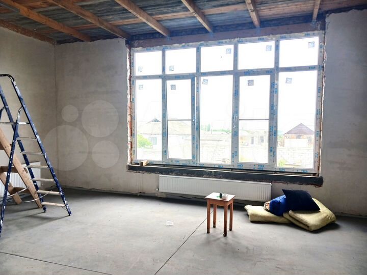 Дом 194 м² на участке 8 сот.