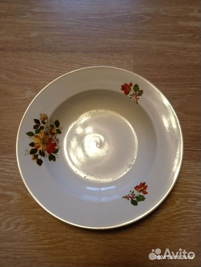 Тарелка суповая СССР