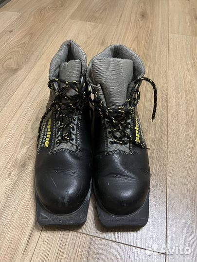 Лыжные ботинки классические spine