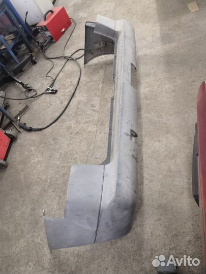 Бампер Мерседес Бенс vito 638