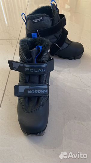 Ботинки лыжные