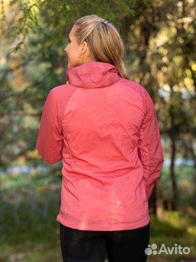 Женская ветровка Bergans of Norway анорак M