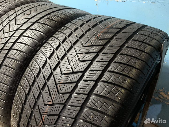 Pirelli Scorpion Winter 305/35 R21 и 275/40 R21