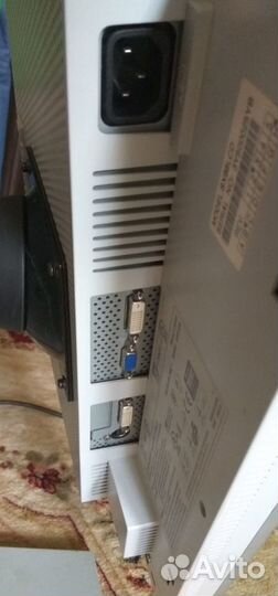 Монитор Mitsubishi SX98