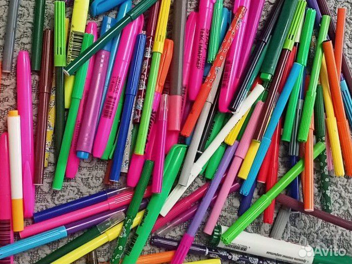 97 фломастеров, канцтовары