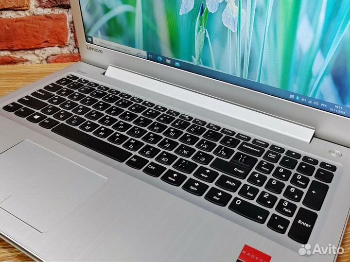 Игровой Ноутбук проц. i5 Lenovo ideapad SSD360