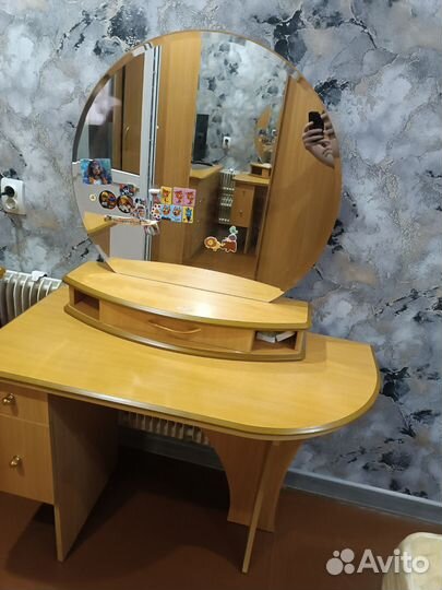 Трельяж с зеркалом