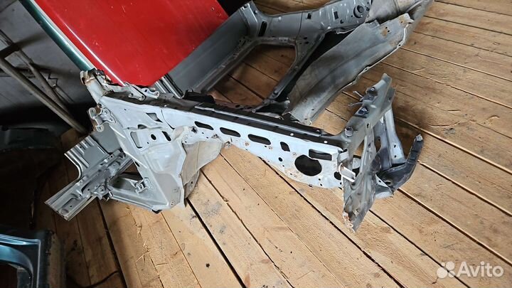 Правый лонжерон тойота прадо 90-95
