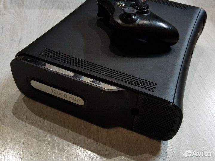 Xbox 360fat 250gb + freeboot + более 30 игр