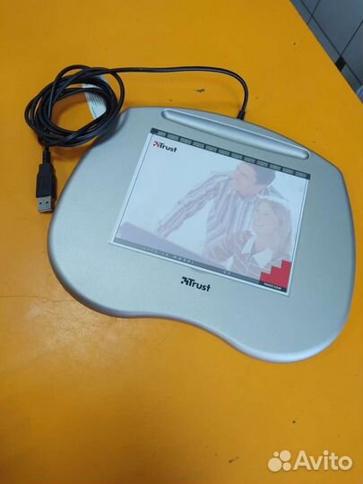 Графический планшет Trust TB-2100