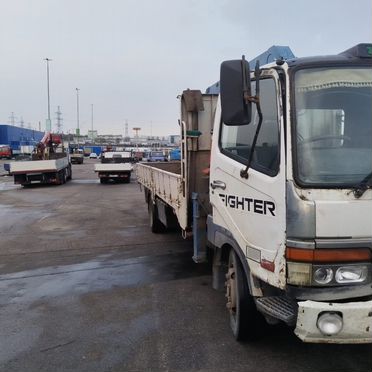 Бортовой грузовик Mitsubishi Fuso Fighter с КМУ Tadano, 1992