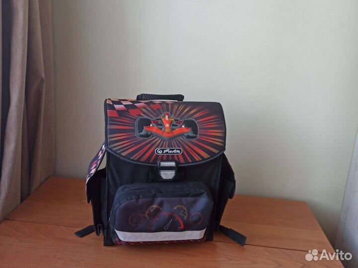 Школьный рюкзак, бонус- папка с ручками