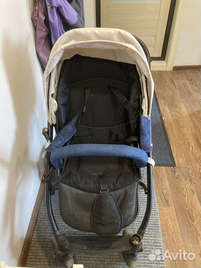 Прогулочная коляска складная