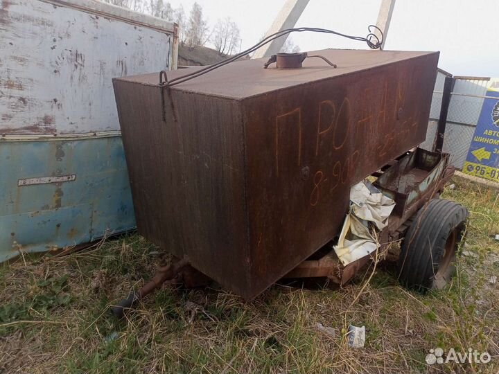 Прицеп с бочкой