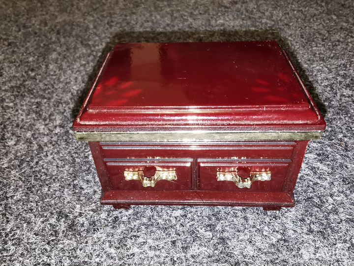 Музыкальная шкатулка