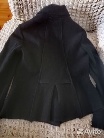 Кардиганы, жакеты, джемпера, водолазки