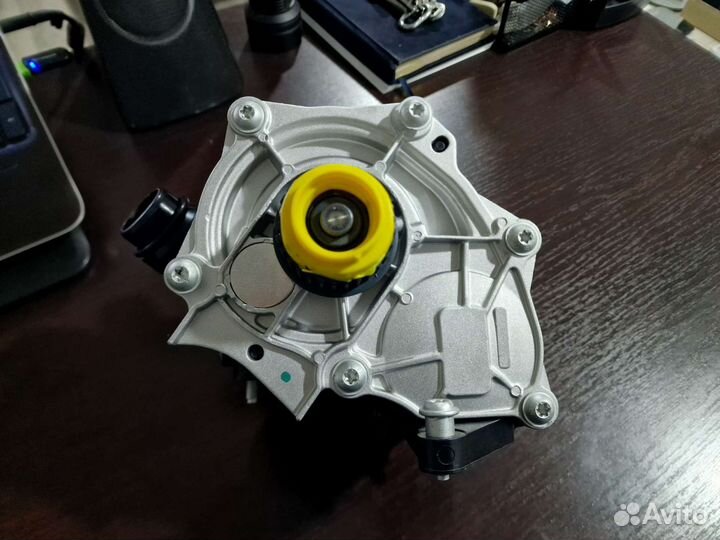 Помпа с термостатом 1.8tfsi/2.0tfsi Audi/VW/Skoda