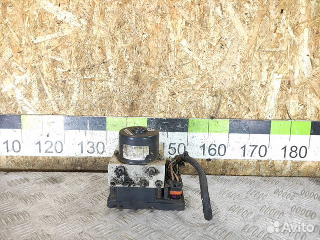 Блок ABS насос Volkswagen Transporter T5