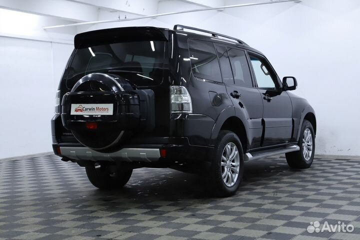 Mitsubishi Pajero 3.2 AT, 2012, 165 500 км