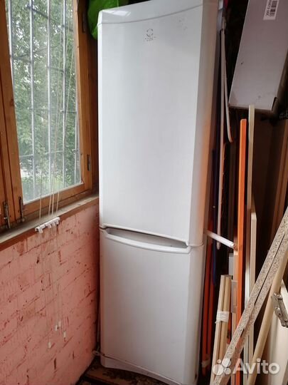 Холодильник бу