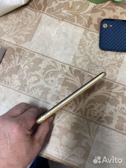 iPhone Xr, 128 ГБ