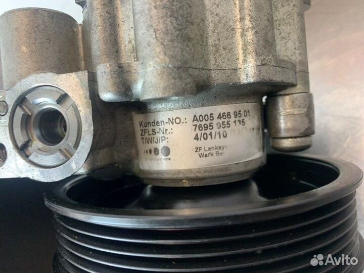 Насос гидроусилителя руля Mercedes C-Class W204