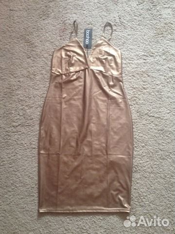 Вечерние платья