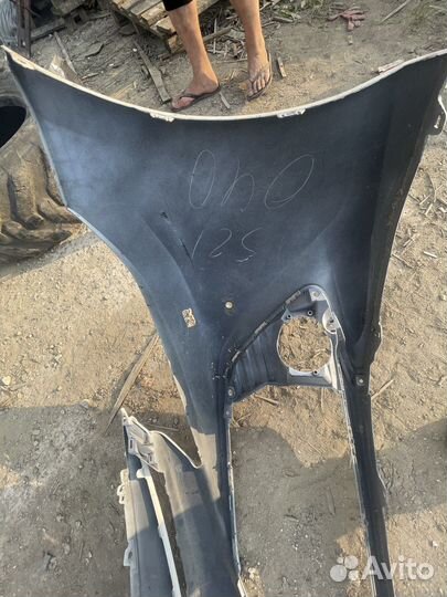 Передний бампер toyota camry v 70