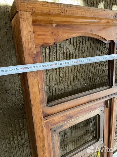 Окно из дерева