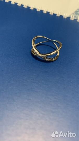 Серебряное кольцо