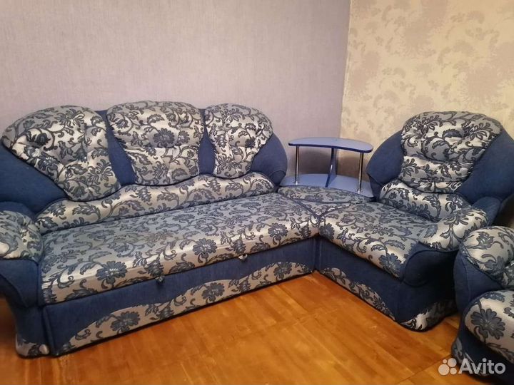 Угловой диван бу