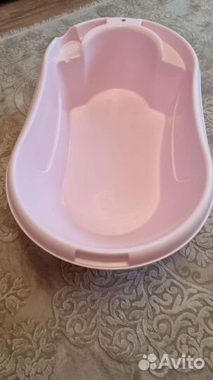 Ванночка для купания с горкой