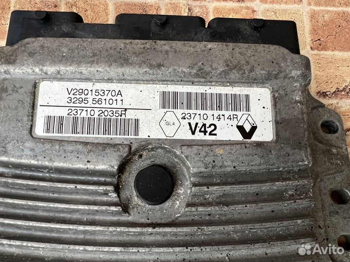 Блок управления двигателем Renault Duster