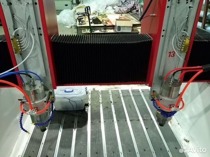 Фрезер чпу Станком Dekart S1830 по камню 2 шпин-ля