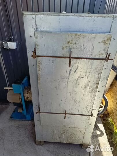 Коптильный шкаф бу