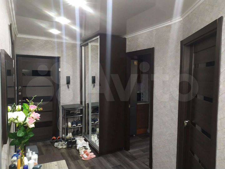 3-к. квартира, 60 м², 5/5 эт.