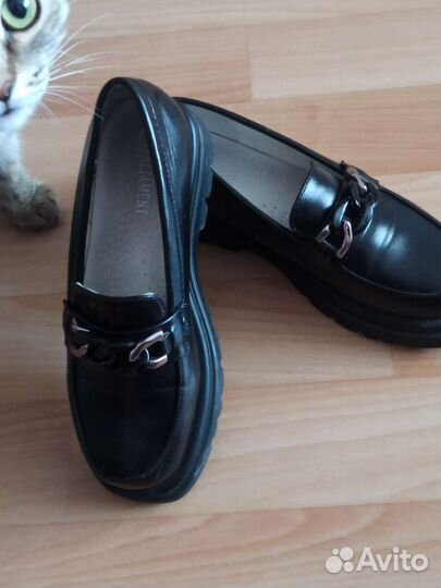 Лоферы для девочки, 33 размер