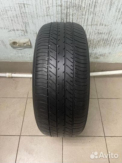 Yokohama dB Decibel E70 215/55 R17