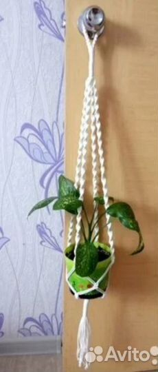 Кашпо для цветов подвесное