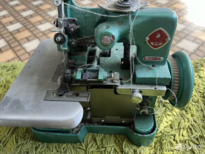 Оверлок для швейной машины