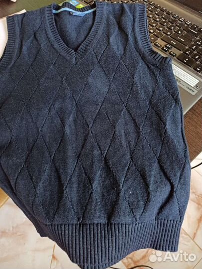 Жилетка для мальчика школьная 128 134