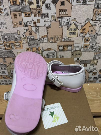 Туфли для девочки 29