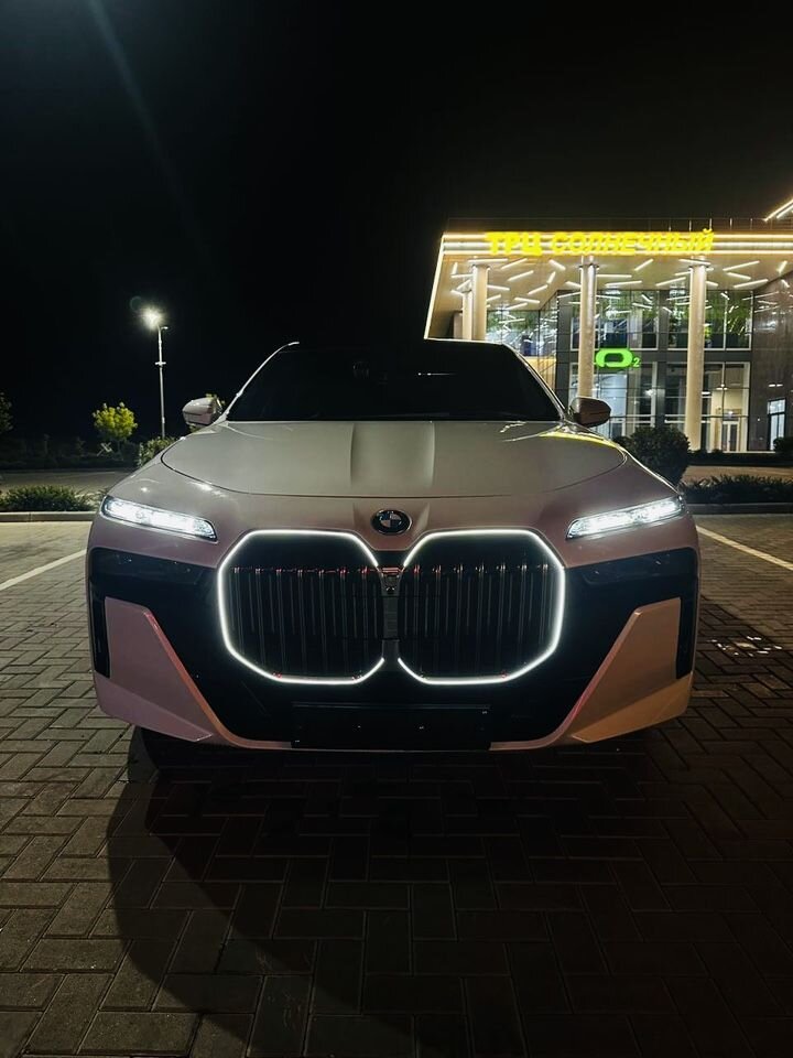 BMW 7 серия: фото владельца