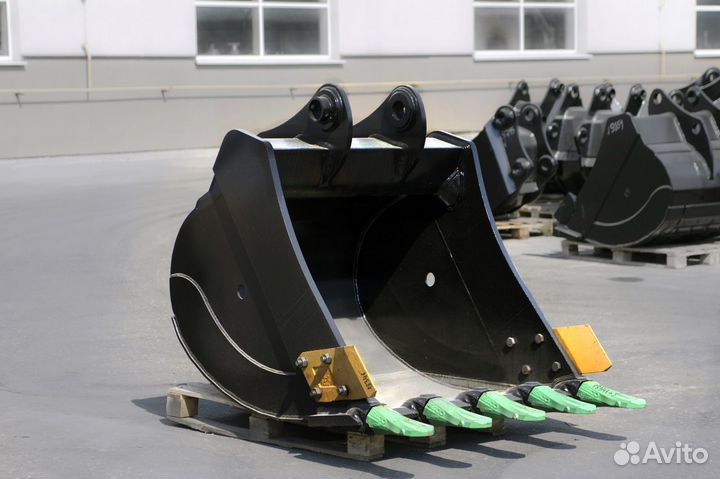 Стандартный ковш для экскаватора Komatsu PC300