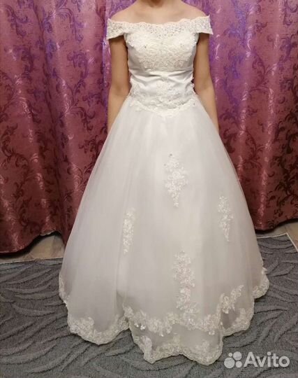 Свадебное платье
