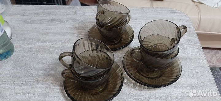 Набор чашек и блюдец 6 штук в отл состоянии