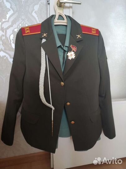 Форма для девочек кадетская