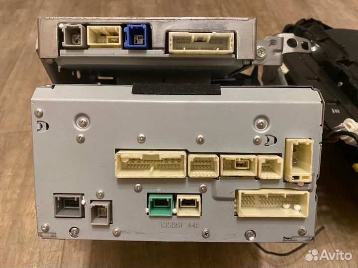 Магнитола lexus сt200H